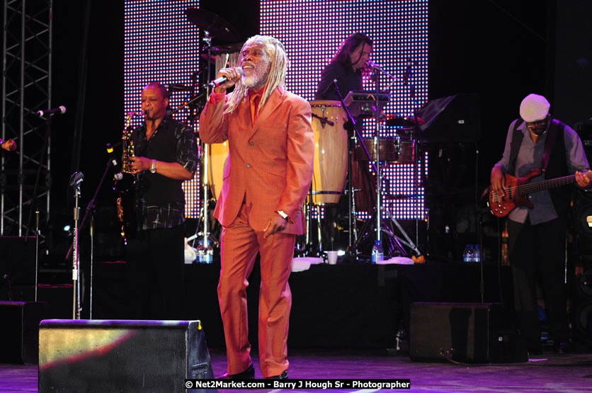 Billy Ocean at the Air Jamaica Jazz and Blues Festival 2008 The Art of Music - Saturday, January 26, 2008 - Air Jamaica Jazz & Blues 2008 The Art of Music venue at the Aqaueduct on Rose Hall Resort & Counrty Club, Montego Bay, St. James, Jamaica W.I. - Thursday, January 24 - Saturday, January 26, 2008 - Photographs by Net2Market.com - Claudine Housen & Barry J. Hough Sr, Photographers - Negril Travel Guide, Negril Jamaica WI - http://www.negriltravelguide.com - info@negriltravelguide.com...!