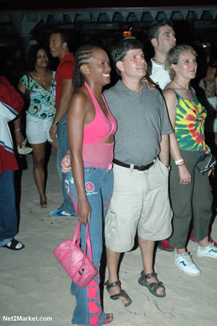 Reggae Superstar - Bush Man @ Bourbon Beach with Boddy Dread & Singing Honour - Presented by Our Music Promotions - Omar & Ama-Donna - Saturday, May 14, 2005 - Negril Travel Guide, Negril Jamaica WI - http://www.negriltravelguide.com - info@negriltravelguide.com...!