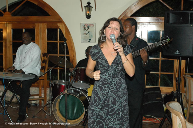 Dinner at the Charella Inn - Caribbean Medical Mission, Thursday, October 19, 2006 - Negril Travel Guide, Negril Jamaica WI - http://www.negriltravelguide.com - info@negriltravelguide.com...!