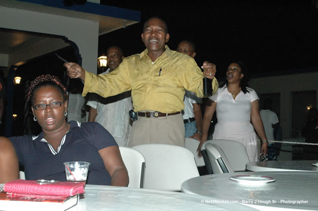 Send Off Party at Travellers Beach Resort - Caribbean Medical Mission, Sunday, October 22, 2006 - Negril Travel Guide, Negril Jamaica WI - http://www.negriltravelguide.com - info@negriltravelguide.com...!