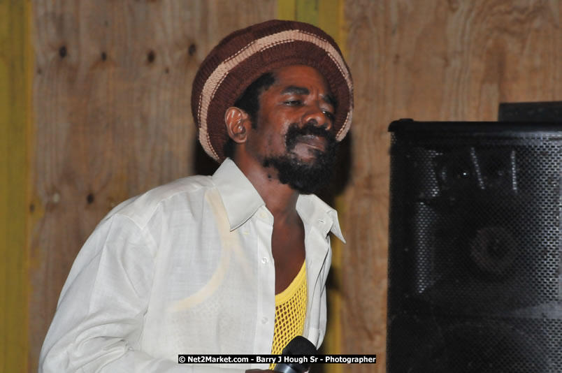  Coco Tea & Silver Cat at Bourbon Beach - Money Cologne Promotions presents The Growning of Coco Tea & Silver Cat at Bourbon Beach, Norman Manley Boulevard, Negril , Westmoreland, Jamaica W.I. - Monday, April 14, 2008 - Photographs by Net2Market.com - Barry J. Hough Sr, Photographer - Photos taken with a Nikon D300 - Negril Travel Guide, Negril Jamaica WI - http://www.negriltravelguide.com - info@negriltravelguide.com...!