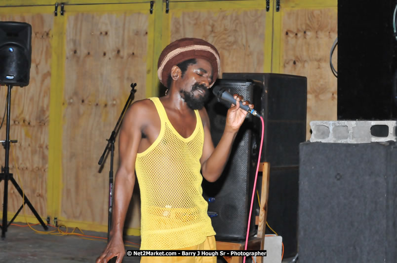  Coco Tea & Silver Cat at Bourbon Beach - Money Cologne Promotions presents The Growning of Coco Tea & Silver Cat at Bourbon Beach, Norman Manley Boulevard, Negril , Westmoreland, Jamaica W.I. - Monday, April 14, 2008 - Photographs by Barry J. Hough Sr. Photojournalist/Photograper - Photographs taken with a Nikon D70, D100, or D300 - Negril Travel Guide, Negril Jamaica WI - http://www.negriltravelguide.com - info@negriltravelguide.com...!