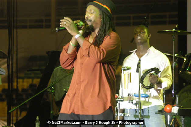 Mackie Conscious - Cure Fest 2007 - Longing For Concert at Trelawny Multi Purpose Stadium, Trelawny, Jamaica - Sunday, October 14, 2007 - Cure Fest 2007 October 12th-14th, 2007 Presented by Danger Promotions, Iyah Cure Promotions, and Brass Gate Promotions - Alison Young, Publicist - Photographs by Net2Market.com - Barry J. Hough Sr, Photographer - Negril Travel Guide, Negril Jamaica WI - http://www.negriltravelguide.com - info@negriltravelguide.com...!