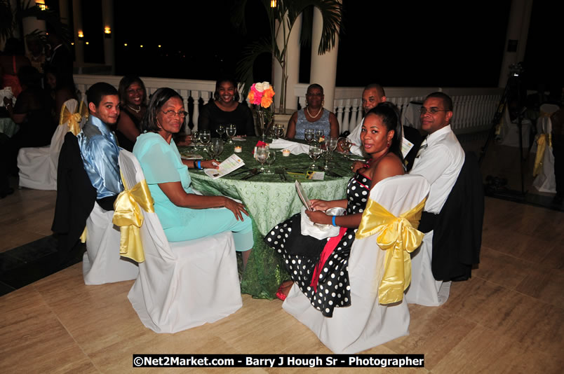 Bird of Paradise Awards & Gala @ Grand Palladium Resort & Spa [Fiesta] - Saturday, August 9, 2008 - Guest Honouree The Most Honourable P.J. Patterson ON, PC, QC - Hanover Homecoming Foundation LTD Jamaica - Wherever you roam ... Hanover bids you ... come HOME - Sunday, August 3 to Saturday, August 9, 2008 - Hanover Jamaica - Photographs by Net2Market.com - Barry J. Hough Sr. Photojournalist/Photograper - Photographs taken with a Nikon D300 - Negril Travel Guide, Negril Jamaica WI - http://www.negriltravelguide.com - info@negriltravelguide.com...!