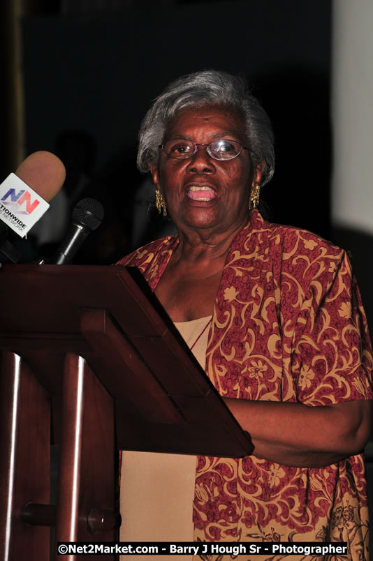 Bird of Paradise Awards & Gala @ Grand Palladium Resort & Spa [Fiesta] - Saturday, August 9, 2008 - Guest Honouree The Most Honourable P.J. Patterson ON, PC, QC - Hanover Homecoming Foundation LTD Jamaica - Wherever you roam ... Hanover bids you ... come HOME - Sunday, August 3 to Saturday, August 9, 2008 - Hanover Jamaica - Photographs by Net2Market.com - Barry J. Hough Sr. Photojournalist/Photograper - Photographs taken with a Nikon D300 - Negril Travel Guide, Negril Jamaica WI - http://www.negriltravelguide.com - info@negriltravelguide.com...!