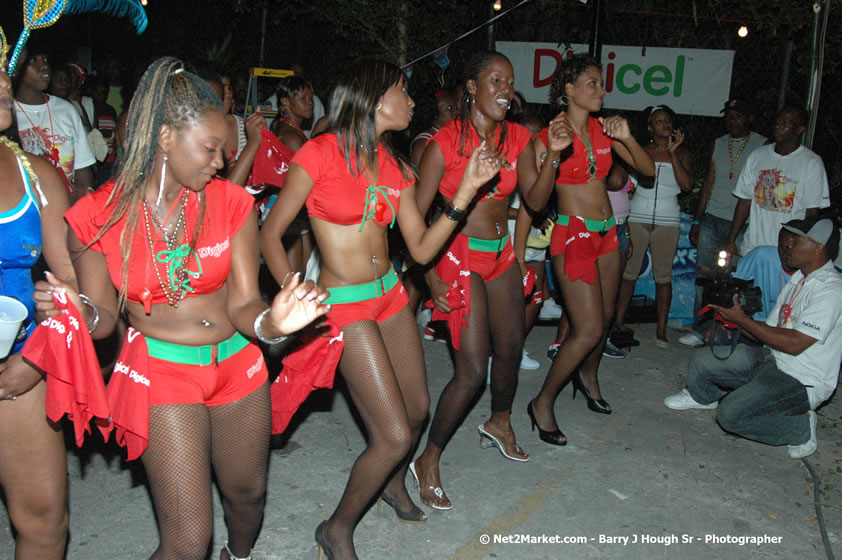 Jamaica Carnival 2007 @ The Jungle, Friday, March 2, 2007, The Jungle, Norman Manley Boulevard, Negril, Westmoreland, Jamaica W.I. - Negril Travel Guide, Negril Jamaica WI - http://www.negriltravelguide.com - info@negriltravelguide.com...!