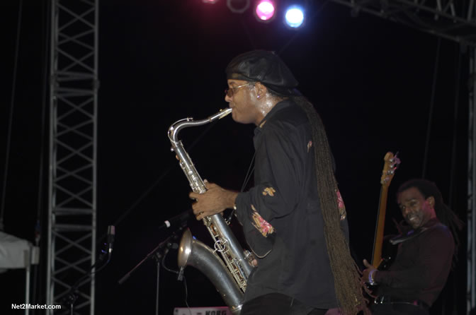 Arturo Tappin - Air Jamaica Jazz & Blues 2005 - The Art Of Music - Cinnamon Hill Golf Course, Rose Hall, Montego Bay - Negril Travel Guide, Negril Jamaica WI - http://www.negriltravelguide.com - info@negriltravelguide.com...!