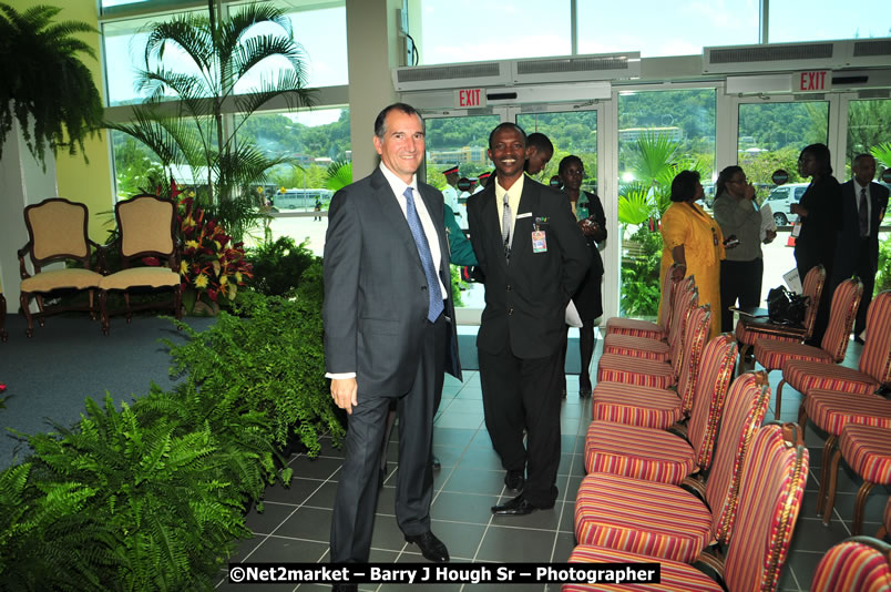 The Unveiling Of The Commemorative Plaque By The Honourable Prime Minister, Orette Bruce Golding, MP, And Their Majesties, King Juan Carlos I And Queen Sofia Of Spain - On Wednesday, February 18, 2009, Marking The Completion Of The Expansion Of Sangster International Airport, Venue at Sangster International Airport, Montego Bay, St James, Jamaica - Wednesday, February 18, 2009 - Photographs by Net2Market.com - Barry J. Hough Sr, Photographer/Photojournalist - Negril Travel Guide, Negril Jamaica WI - http://www.negriltravelguide.com - info@negriltravelguide.com...!