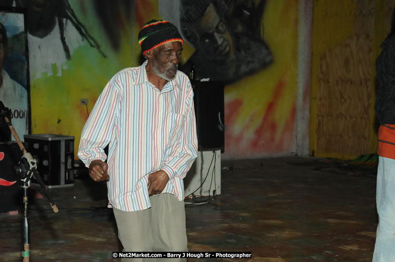 Leroy Sibbles and Gregory Isaacs at Bourbon Beach - Monday, February 11, 2008 - Bourbon Beach, Norman Manley Boulevard, Negril, Westmoreland, Jamaica W.I. - Photographs by Net2Market.com - Barry J. Hough Sr, Photographer - Negril Travel Guide, Negril Jamaica WI - http://www.negriltravelguide.com - info@negriltravelguide.com...!