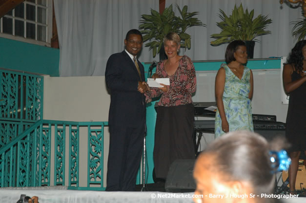 Negril Chamber of Commerce - 24th Anniversary Dinner Photos - Saturday, April 21, 2007 - Negril Hills Country Club, Sheffield, Westmoreland, Jamaica W.I. - Negril Travel Guide, Negril Jamaica WI - http://www.negriltravelguide.com - info@negriltravelguide.com...!