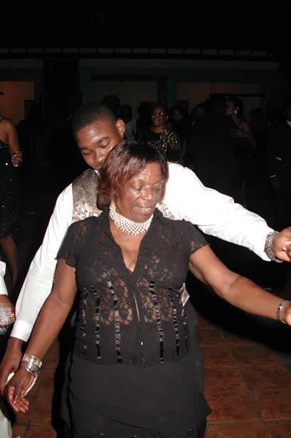 Negril Chamber of Commerce - April 12, 2003 - Celebrating 20 Years of Service to the Negril Community - Negril Travel Guide, Negril Jamaica WI - http://www.negriltravelguide.com - info@negriltravelguide.com...!