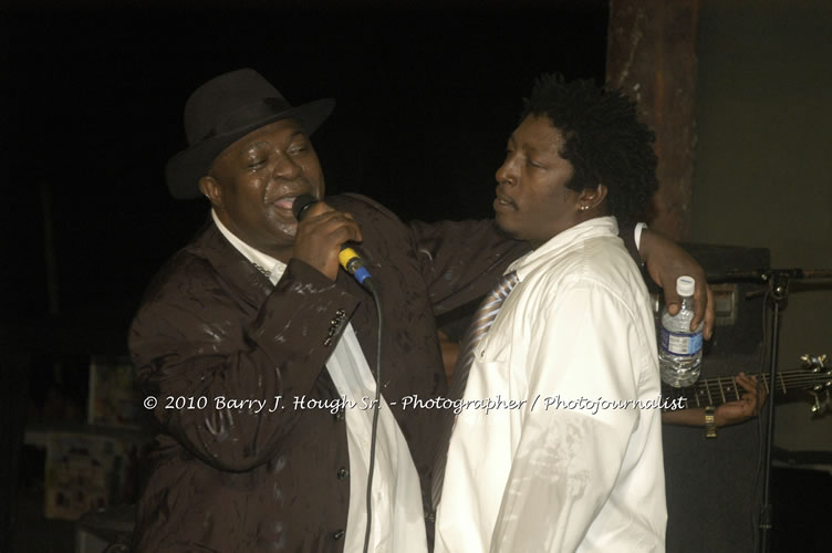 Chaka Demus & Pliers - Live In Concert @ Negril Escape Resort and Spa, December 8, 2009, One Love Drive, West End, Negril, Westmoreland, Jamaica W.I. - Photographs by Net2Market.com - Barry J. Hough Sr, Photographer/Photojournalist - Negril Travel Guide, Negril Jamaica WI - http://www.negriltravelguide.com - info@negriltravelguide.com...!