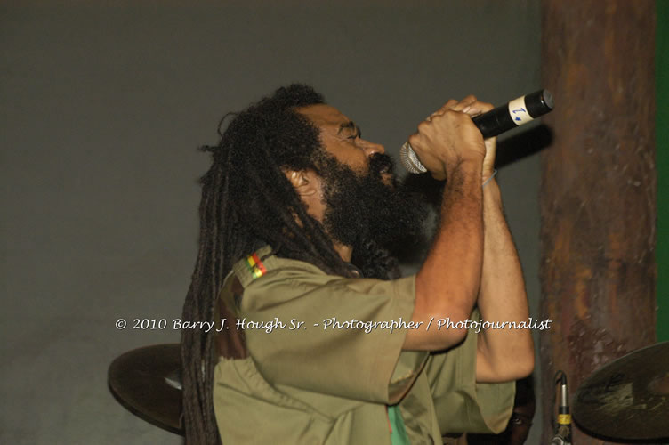 JAH Cure - Live In Concert @ Negril Escape Resort and Spa, December 15, 2009, One Love Drive, West End, Negril, Westmoreland, Jamaica W.I. - Photographs by Net2Market.com - Barry J. Hough Sr, Photographer/Photojournalist - Negril Travel Guide, Negril Jamaica WI - http://www.negriltravelguide.com - info@negriltravelguide.com...!