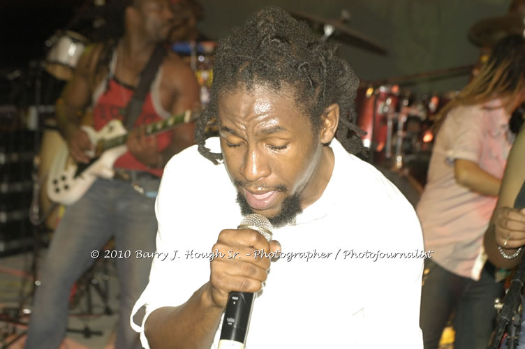 JAH Cure - Live In Concert @ Negril Escape Resort and Spa, December 15, 2009, One Love Drive, West End, Negril, Westmoreland, Jamaica W.I. - Photographs by Net2Market.com - Barry J. Hough Sr, Photographer/Photojournalist - Negril Travel Guide, Negril Jamaica WI - http://www.negriltravelguide.com - info@negriltravelguide.com...!