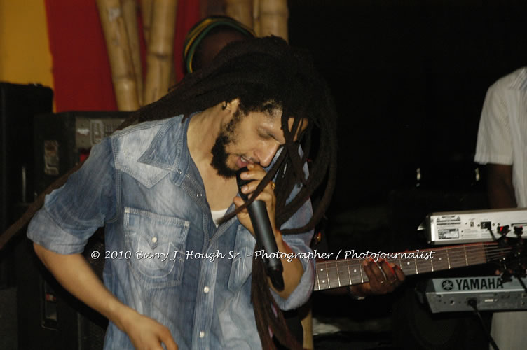 Julian Marley - Grammy Nominee & Son of the Legend Bob Marley - Live in Concert - Also featuring Ras Noble, Power Drill, Iron Head, & Robin Banks - Backing Band Roots Warrior, plus DJ Gemini @ One Love Reggae Concerts Series 09/10 @ Negril Escape Resort & Spa, February 2, 2010, One Love Drive, West End, Negril, Westmoreland, Jamaica W.I. - Photographs by Net2Market.com - Barry J. Hough Sr, Photographer/Photojournalist - The Negril Travel Guide - Negril's and Jamaica's Number One Concert Photography Web Site with over 40,000 Jamaican Concert photographs Published -  Negril Travel Guide, Negril Jamaica WI - http://www.negriltravelguide.com - info@negriltravelguide.com...!