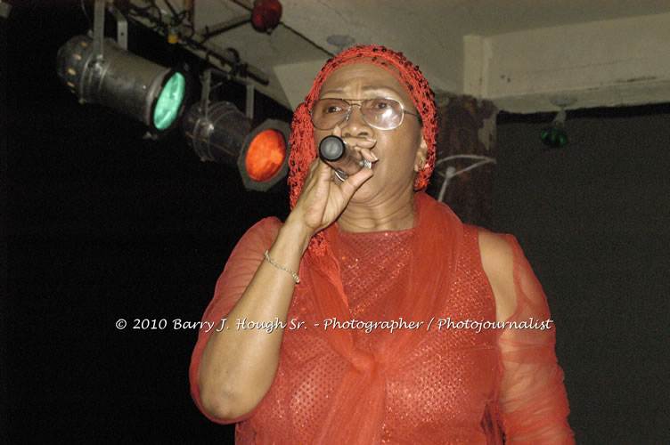 Marcia Griffiths & Edge Michael - Live In Concert - One Love Reggae Concert Series 09/10 @ Negril Escape Resort and Spa, December 29, 2009, One Love Drive, West End, Negril, Westmoreland, Jamaica W.I. - Photographs by Net2Market.com - Barry J. Hough Sr, Photographer/Photojournalist - Negril Travel Guide, Negril Jamaica WI - http://www.negriltravelguide.com - info@negriltravelguide.com...!