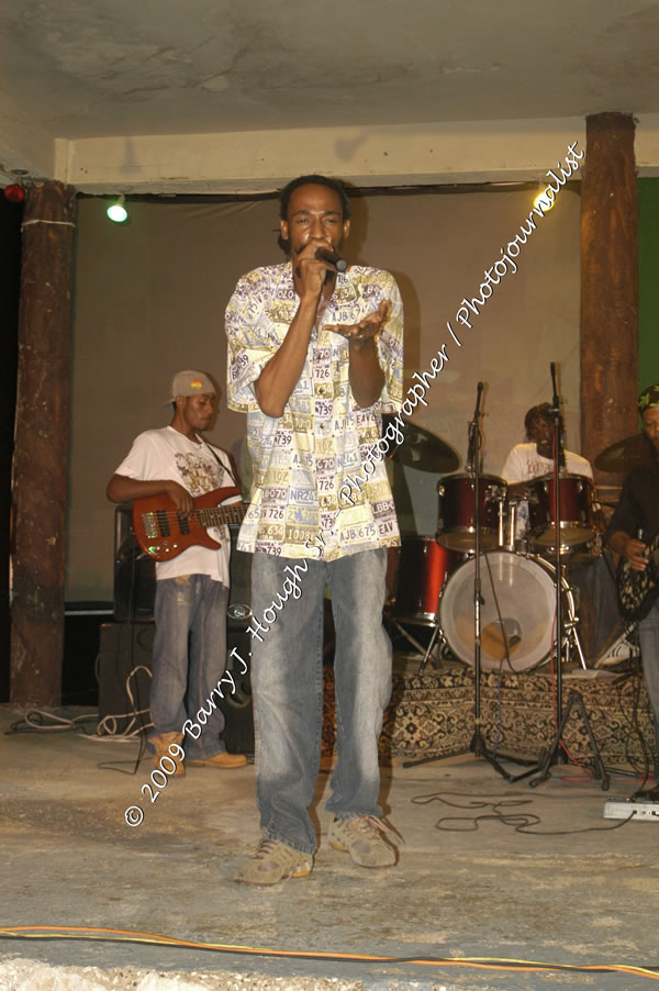  Sanchez - Live in Concert - at the One Love Reggae Concert Series 09/10 @ Negril Escape Resort & Spa - Also Featuring: Timmi Burrell and Justice Merchant- Backing Band Roots Warrior - DJ Gemini - MC Oliver Cargill, Negril Escape Resort & Spa, One Love Drive, West End, Negril, Westmoreland, Jamaica W.I. - Tuesday, November 24, 2009 - Photographs by Net2Market.com - Barry J. Hough Sr, Photographer / Photojournalist - Photos taken with a Nikon D70, D100, or D300 - Negril Travel Guide, Negril Jamaica WI - http://www.negriltravelguide.com - info@negriltravelguide.com...!