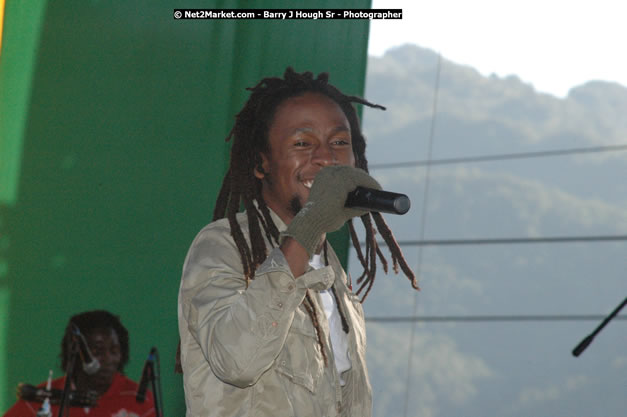 Jah Cure at Tru-Juice Rebel Salute 2008 - The 15th staging of Tru-Juice Rebel Salute, Saturday, January 12, 2008, Port Kaiser Sports Club, St. Elizabeth, Jamaica W.I. - Photographs by Net2Market.com - Barry J. Hough Sr, Photographer - Negril Travel Guide, Negril Jamaica WI - http://www.negriltravelguide.com - info@negriltravelguide.com...!