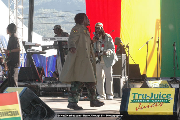 Luciano at Tru-Juice Rebel Salute 2008 - The 15th staging of Tru-Juice Rebel Salute, Saturday, January 12, 2008, Port Kaiser Sports Club, St. Elizabeth, Jamaica W.I. - Photographs by Net2Market.com - Barry J. Hough Sr, Photographer - Negril Travel Guide, Negril Jamaica WI - http://www.negriltravelguide.com - info@negriltravelguide.com...!