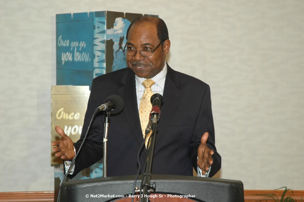 Red Cap Porters Awards - Minister of Tourism, Hon. Edmund Bartlett - Director of Tourism, Basil Smith - Friday, December 14, 2007 - Holiday Inn Sunspree, Montego Bay, Jamaica W.I. - Photographs by Net2Market.com - Barry J. Hough Sr, Photographer - Negril Travel Guide, Negril Jamaica WI - http://www.negriltravelguide.com - info@negriltravelguide.com...!