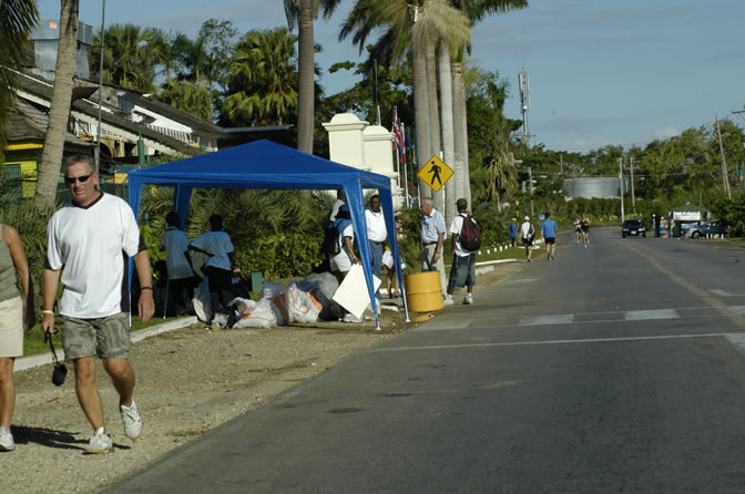 Reggae Marathon 2004 - Negril Travel Guide, Negril Jamaica WI - http://www.negriltravelguide.com - info@negriltravelguide.com...!