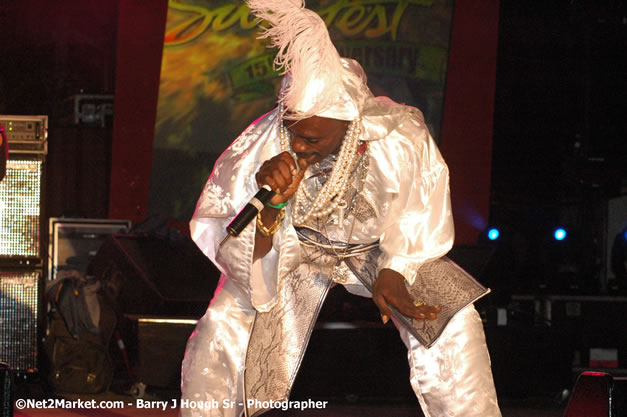 Ninja Man - Explosion - Red Stripe Reggae Sumfest 2007 - Thursday, July 19, 2007 - Red Stripe Reggae Sumfest 2007 at Catherine Hall, Montego Bay, St James, Jamaica W.I. - Negril Travel Guide, Negril Jamaica WI - http://www.negriltravelguide.com - info@negriltravelguide.com...!