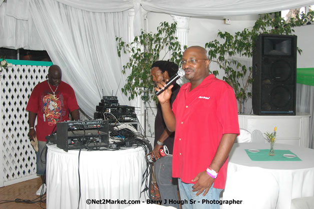 LL Cool J - Shaggy - Press Conference @ Richmond Hill Inn, Montego Bay - Red Stripe Reggae Sumfest at Catherine Hall, Montego Bay, St James, Jamaica W.I. - Negril Travel Guide.com, Negril Jamaica WI - http://www.negriltravelguide.com - info@negriltravelguide.com...!