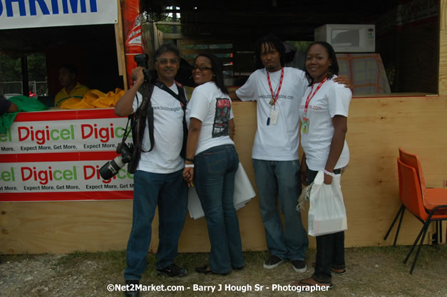 Venue Pre Explosion - Thursday, July 19, 2007 - Red Stripe Reggae Sumfest at Catherine Hall, Montego Bay, St Jamaica, Jamaica W.I. - Negril Travel Guide.com, Negril Jamaica WI - http://www.negriltravelguide.com - info@negriltravelguide.com...!