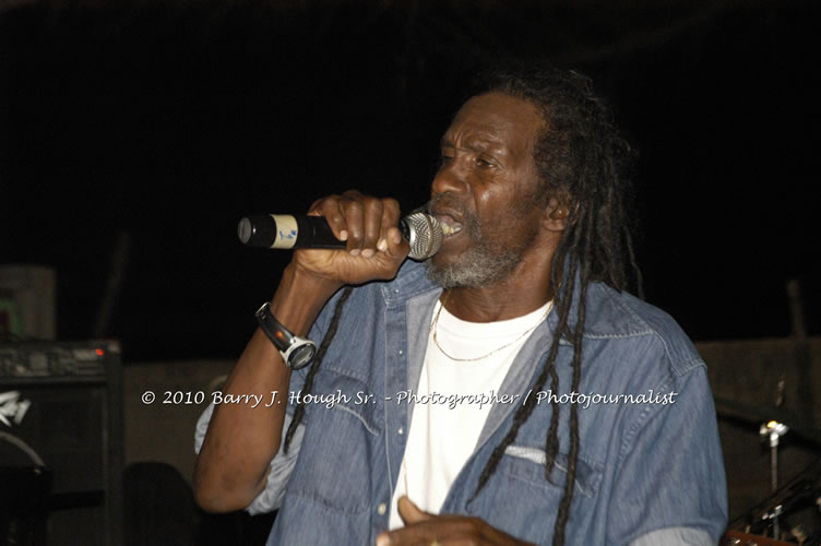 Toots and the Maytals - Grammy Award Winner @ Negril Fest - Presented by Money Cologne Promotions - Special Guest Star Jamaica Michael Jackson, Stama, Adeebe - Backed by Hurricane Band, MC Rev. BB on January 6, 2010 @ Roots Bamboo, Norman Manley Boulevard, Negril, Westmoreland, Jamaica W.I. - Photographs by Net2Market.com - Barry J. Hough Sr, Photographer/Photojournalist - The Negril Travel Guide - Negril's and Jamaica's Number One Concert Photography Web Site with over 40,000 Jamaican Concert photographs Published -  Negril Travel Guide, Negril Jamaica WI - http://www.negriltravelguide.com - info@negriltravelguide.com...!