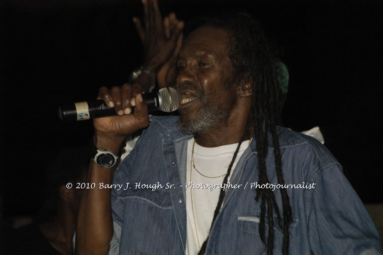 Toots and the Maytals - Grammy Award Winner @ Negril Fest - Presented by Money Cologne Promotions - Special Guest Star Jamaica Michael Jackson, Stama, Adeebe - Backed by Hurricane Band, MC Rev. BB on January 6, 2010 @ Roots Bamboo, Norman Manley Boulevard, Negril, Westmoreland, Jamaica W.I. - Photographs by Net2Market.com - Barry J. Hough Sr, Photographer/Photojournalist - The Negril Travel Guide - Negril's and Jamaica's Number One Concert Photography Web Site with over 40,000 Jamaican Concert photographs Published -  Negril Travel Guide, Negril Jamaica WI - http://www.negriltravelguide.com - info@negriltravelguide.com...!