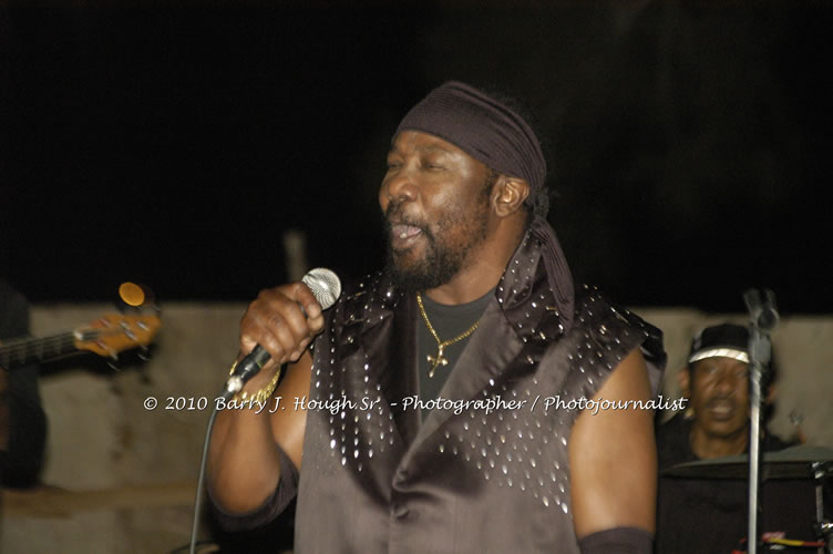 Toots and the Maytals - Grammy Award Winner @ Negril Fest - Presented by Money Cologne Promotions - Special Guest Star Jamaica Michael Jackson, Stama, Adeebe - Backed by Hurricane Band, MC Rev. BB on January 6, 2010 @ Roots Bamboo, Norman Manley Boulevard, Negril, Westmoreland, Jamaica W.I. - Photographs by Net2Market.com - Barry J. Hough Sr, Photographer/Photojournalist - The Negril Travel Guide - Negril's and Jamaica's Number One Concert Photography Web Site with over 40,000 Jamaican Concert photographs Published -  Negril Travel Guide, Negril Jamaica WI - http://www.negriltravelguide.com - info@negriltravelguide.com...!