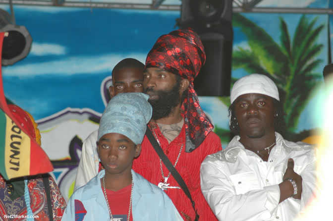 Capleton - Spring Break 2005 -  6th Anniversary - All Day - All Night - Photo Gallery - Sunday, March 13th - Long Bay Beach, Negril Jamaica - Negril Travel Guide, Negril Jamaica WI - http://www.negriltravelguide.com - info@negriltravelguide.com...!