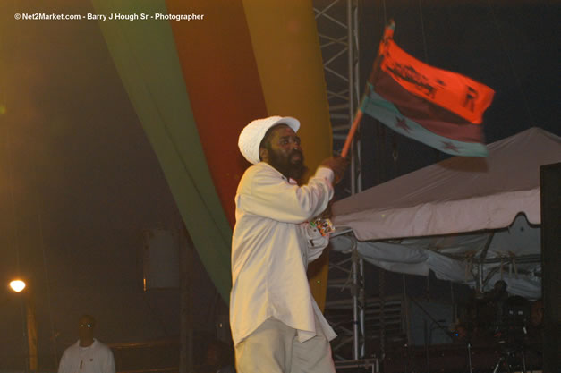 Richie Spice - Ignition - The Internation Fire Blazes - Friday, July 21, 2006 - Montego Bay, Jamaica - Negril Travel Guide, Negril Jamaica WI - http://www.negriltravelguide.com - info@negriltravelguide.com...!