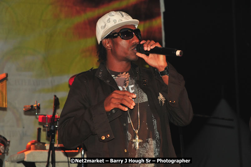 Unite The People An International Reggae Fest, Featuring: Beres Hammond, Coco T, Queen Ifrica, Khalil, Cameal Davis, Iley Dread, Rochelle, Geoffrey Star, Ras Penco, Kool DeLoy, Otis Gayle, J.McKay, Tiney Winey, Venue at Norman Manley Boulevard, Negril, Westmoreland, Jamaica - Saturday, April 4, 2009 - Photographs by Net2Market.com - Barry J. Hough Sr, Photographer/Photojournalist - Negril Travel Guide, Negril Jamaica WI - http://www.negriltravelguide.com - info@negriltravelguide.com...!