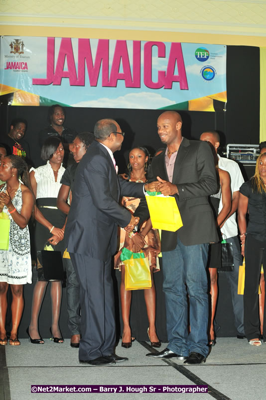 Jamaica's Olympic Athletes Reception at the Ritz Carlton - The City of Montego Bay Welcomes Our 2008 Olympians - Western Motorcade - Civic Ceremony - A Salute To Our Beijing Heros - Ritz Carlton Golf & Spa Resort, Montego Bay, Jamaica - Tuesday, October 7, 2008 - Photographs by Net2Market.com - Barry J. Hough Sr. Photojournalist/Photograper - Photographs taken with a Nikon D300 - Negril Travel Guide, Negril Jamaica WI - http://www.negriltravelguide.com - info@negriltravelguide.com...!