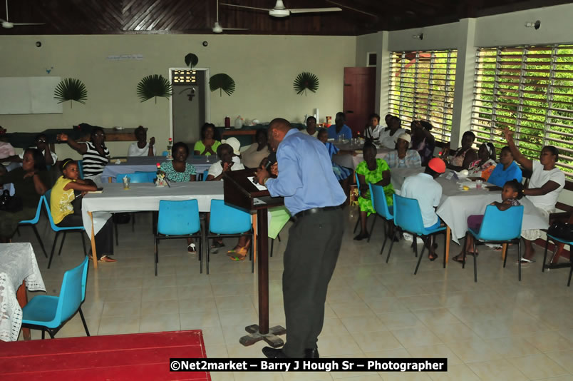 Womens Fellowship Prayer Breakfast, Theme: Revival From God - Our Only Hope, Venue at Lucille Miller Church Hall, Church Street, Lucea, Hanover, Jamaica - Saturday, April 4, 2009 - Photographs by Net2Market.com - Barry J. Hough Sr, Photographer/Photojournalist - Negril Travel Guide, Negril Jamaica WI - http://www.negriltravelguide.com - info@negriltravelguide.com...!