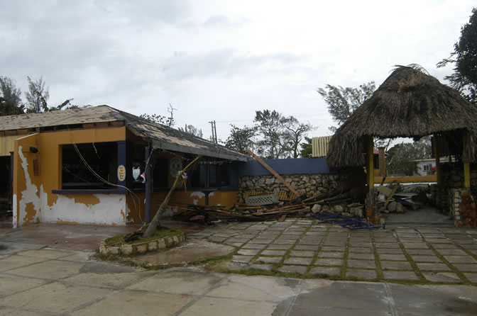 W orld Famous - Rick's Cafe - Negril's West End Cliffs - After Ivan - Negril Travel Guide, Negril Jamaica WI - http://www.negriltravelguide.com - info@negriltravelguide.com...!